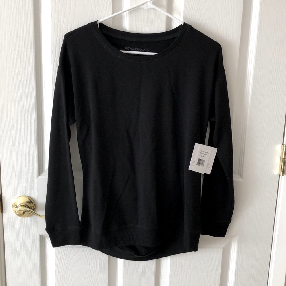 Beyond Yoga breezy open back sweatshirt